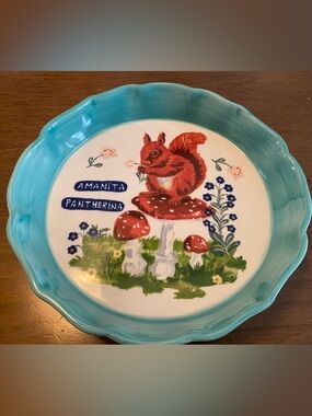 Anthropologie Nathalie Lete Francophile Squirrel Mushroom pie dish